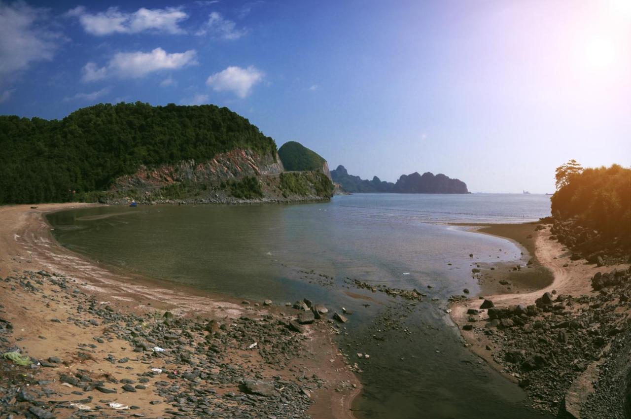 Hotel Gieng Ngoc Sea Moutain View Cat Ba Dong Khe Sau Exterior foto