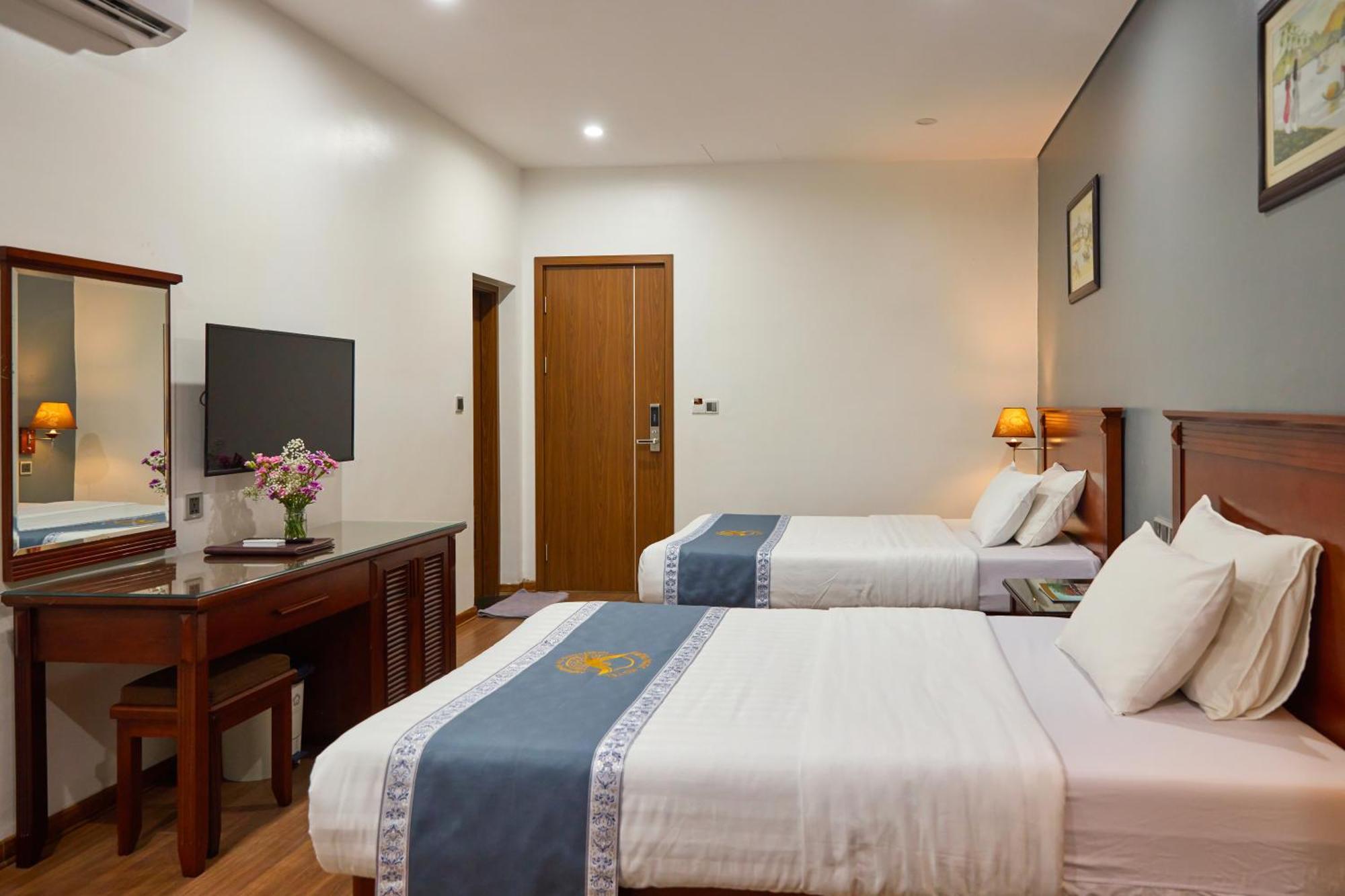 Hotel Gieng Ngoc Sea Moutain View Cat Ba Dong Khe Sau Exterior foto