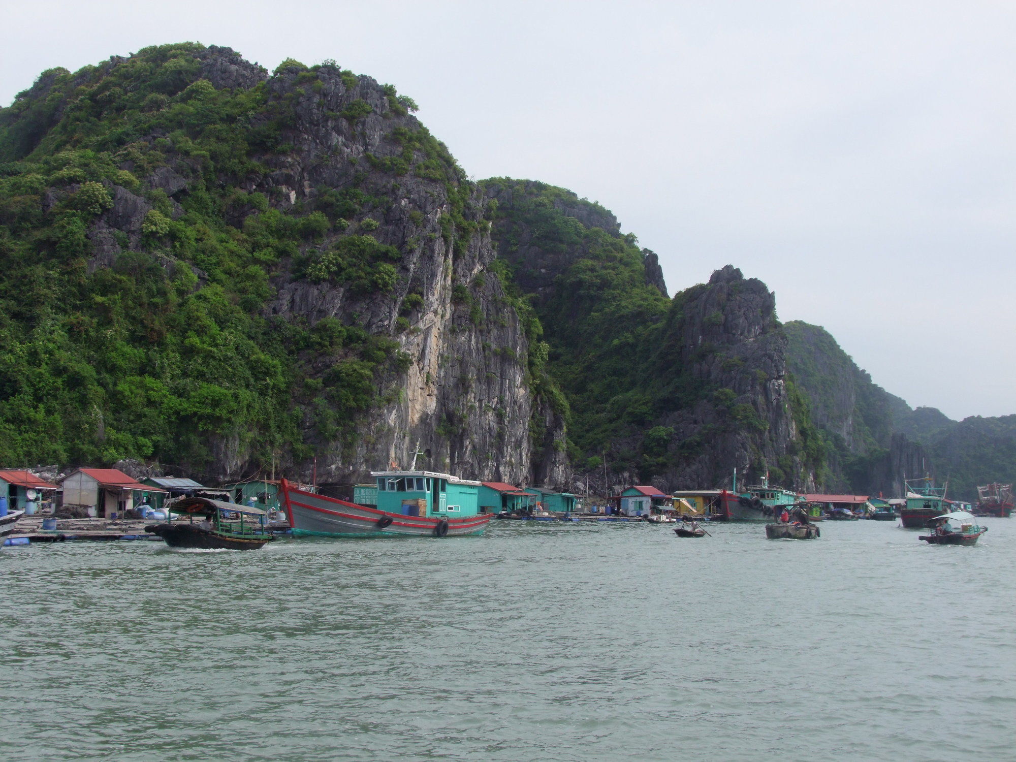 Hotel Gieng Ngoc Sea Moutain View Cat Ba Dong Khe Sau Exterior foto