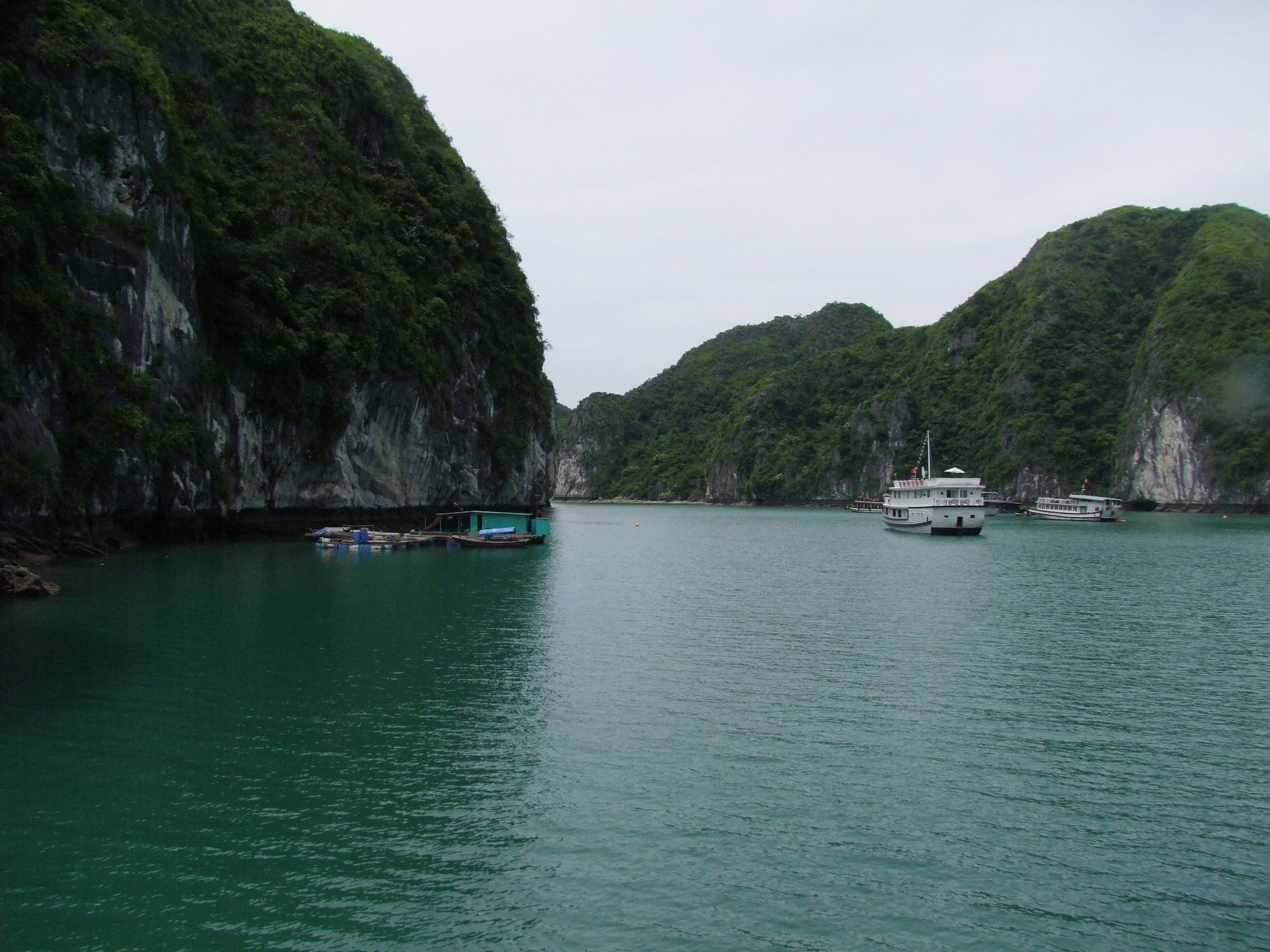 Hotel Gieng Ngoc Sea Moutain View Cat Ba Dong Khe Sau Exterior foto